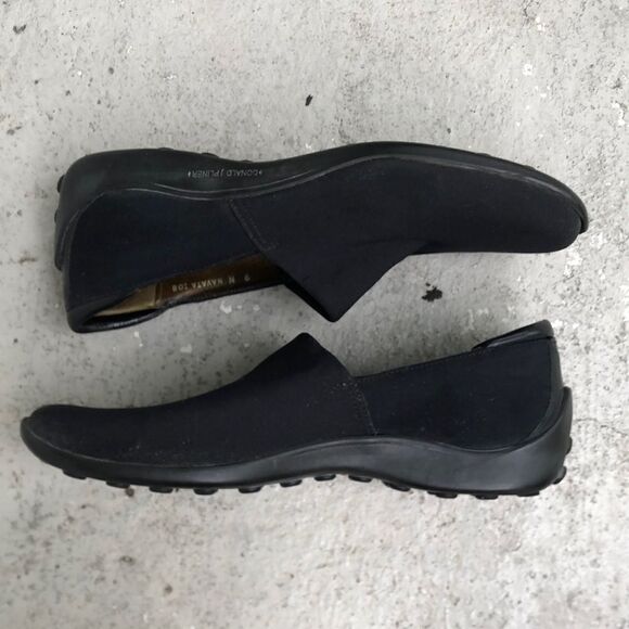 Donald Pliner Navata slip ons - Picture 3 of 10